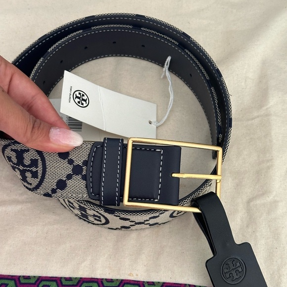 Tory burch T monogram 1.5 mavy blue Belt size small - Picture 2 of 7